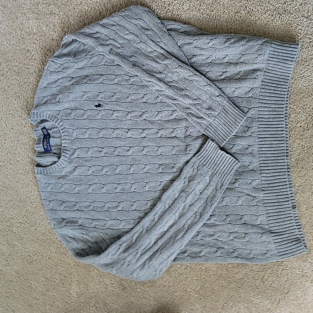 2XB cable knit sweater